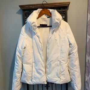 Via Spiga white puffer coat (M)